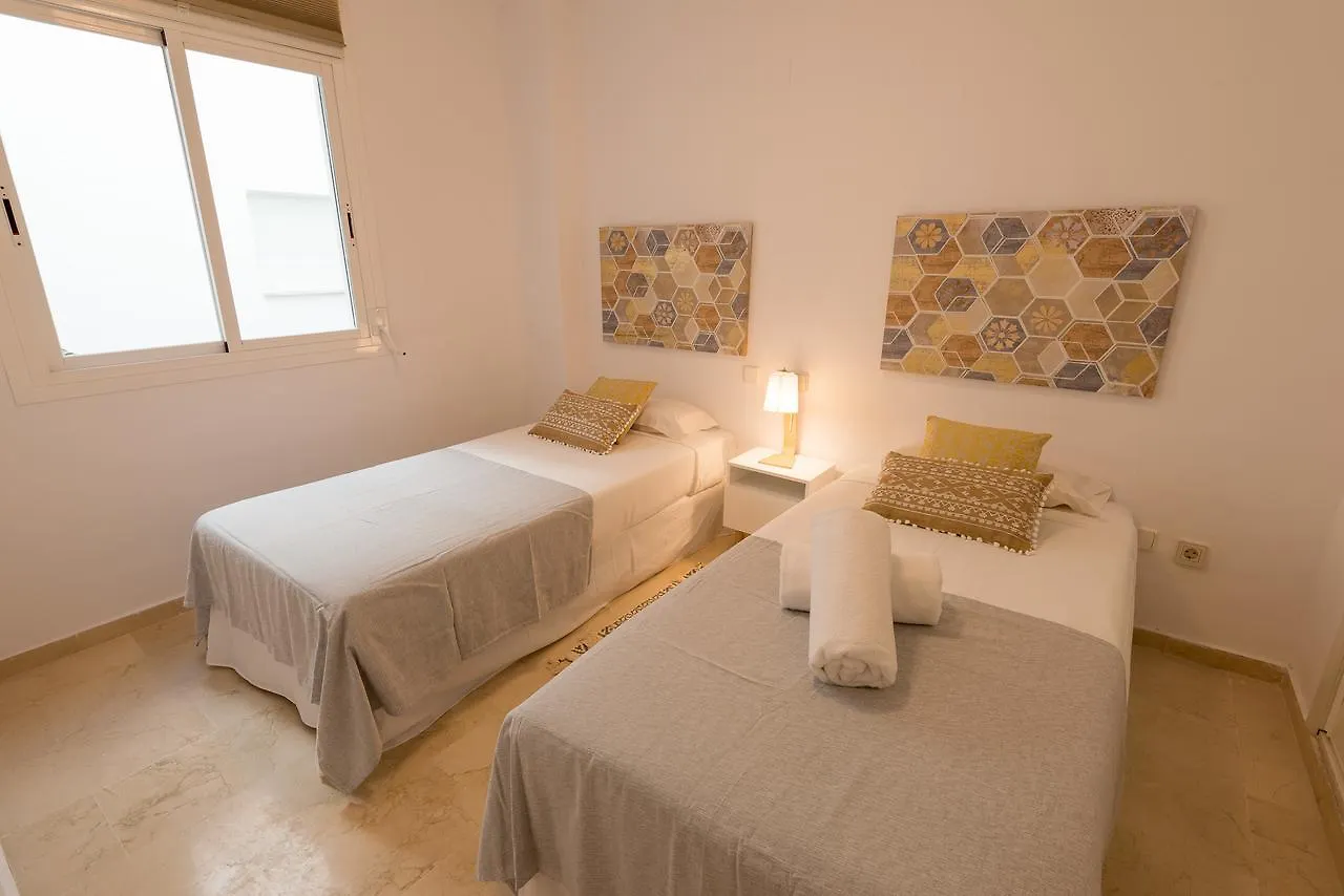 Vacation Marbella I Central Puerto Banus Apt, 24-7 Security, A Minute From The Marina, The Sea And Luxury Shopping 0*,